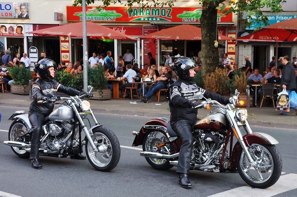 Harley PartyII 2010   125.jpg